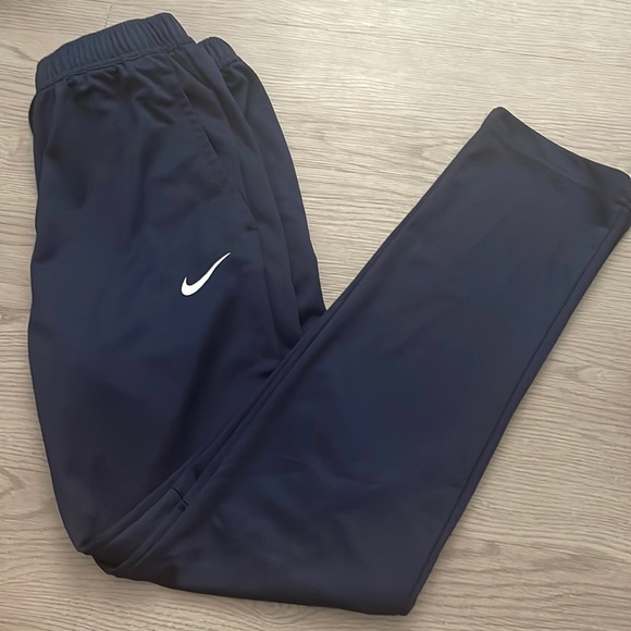 Nike Pants - Nike joggers